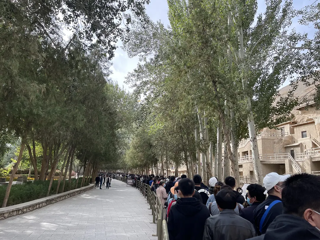 在敦煌包車租車有什么經驗?
