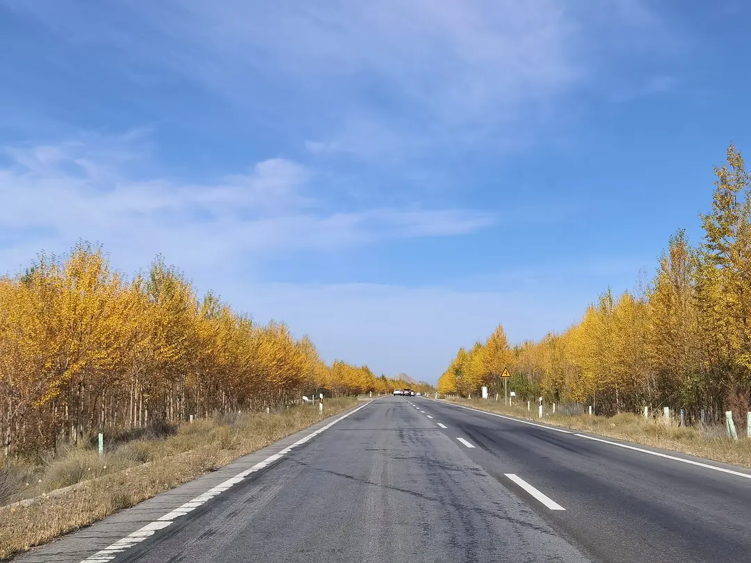 敦煌旅游租車時(shí)需要注意哪些坑？