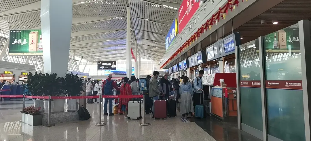敦煌逐西租車旅游動態：蘭州到敦煌怎么走好？蘭州到敦煌交通方式選擇