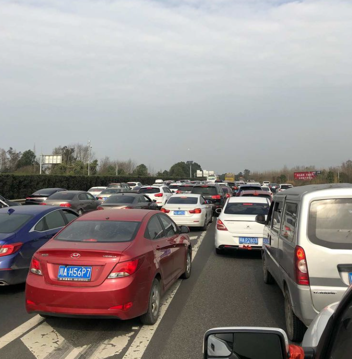 敦煌租車小團包車旅游：青甘大環線包車旅游，敦煌專業地接帶你游